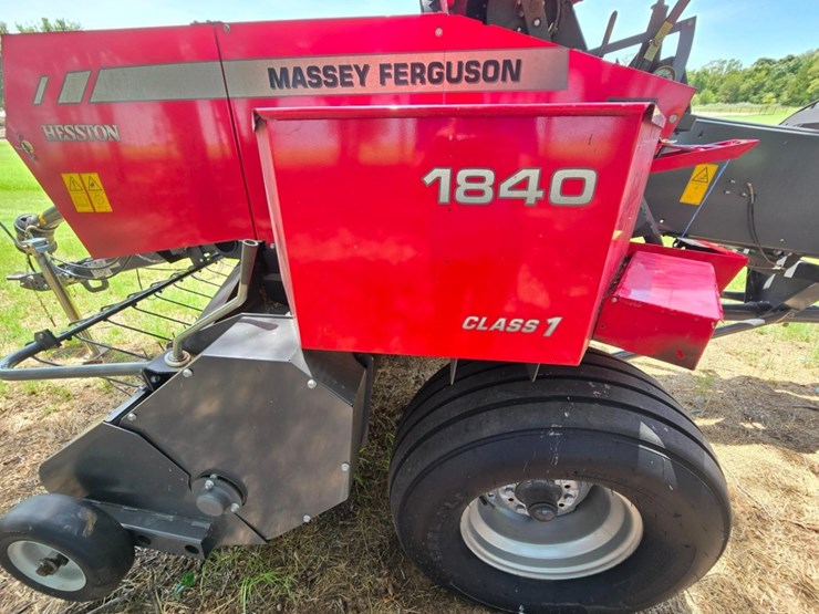 2020-massey-ferguson-1840-image-6