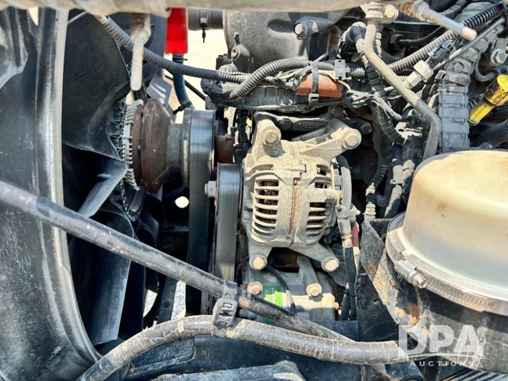 2016-kenworth-t880-image-65