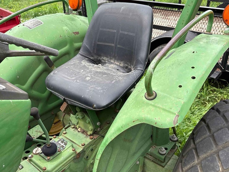john-deere-850-image-28