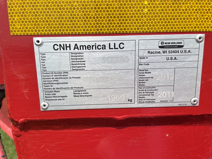 2012-new-holland-h7230-image-34