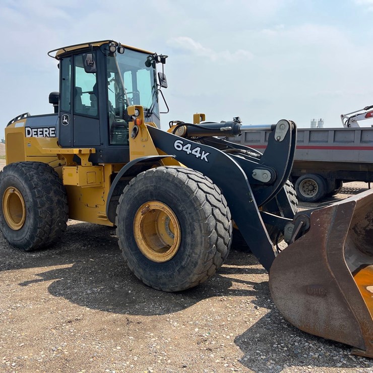 JOHN DEERE 644