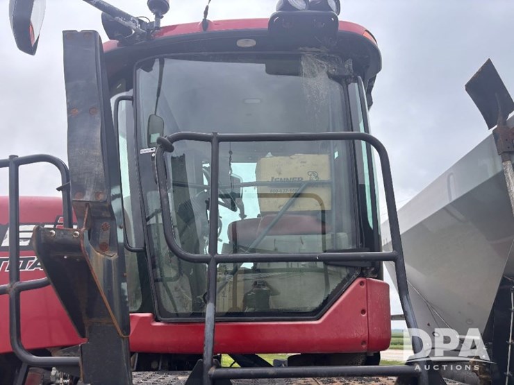 2015-case-ih-titan-3540-image-25