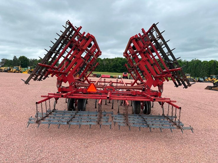case-ih-4200-image-6