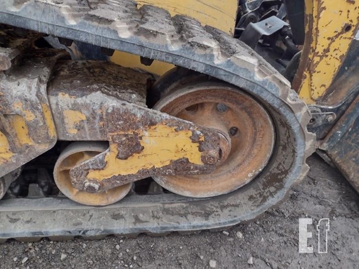 2012-caterpillar-259b3-image-32
