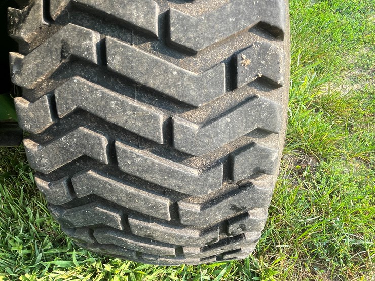 john-deere-lt150-image-29
