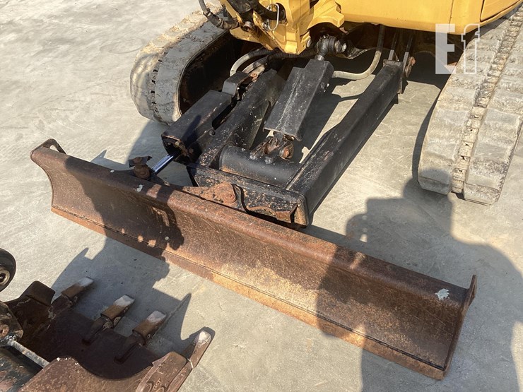 2014-caterpillar-303.5e-cr-image-13