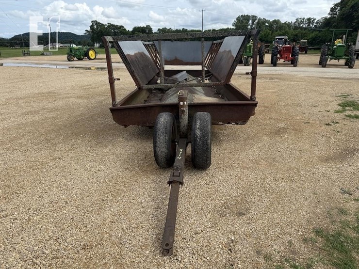 meyer-feeder-wagon-4714-image-2