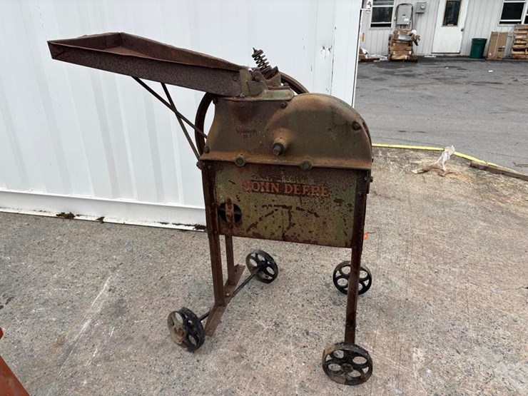 john-deere-corn-sheller-image-2