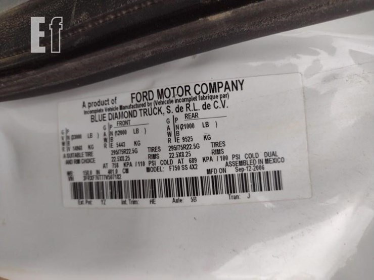 2007-ford-f750-xl-image-5