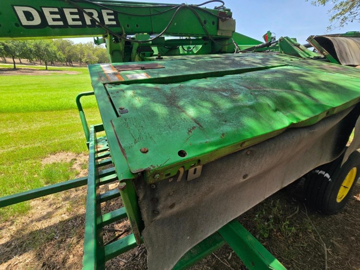 john-deere-946-image-21