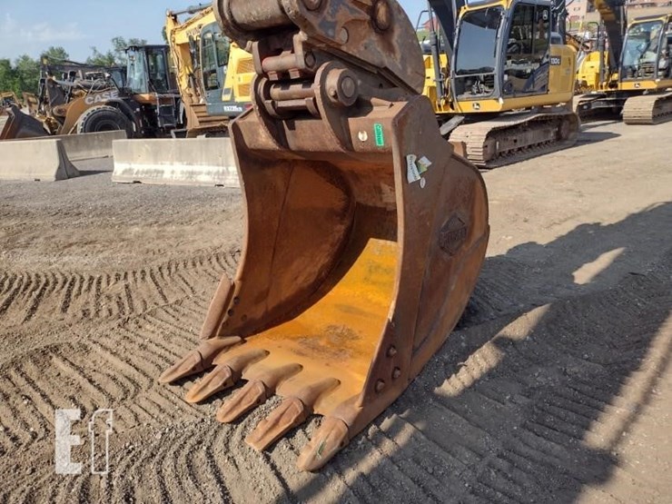 2019-komatsu-pc390-lc-11-image-19