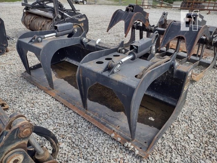 qa-84-in-grapple-bucket-image-1