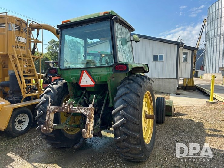 john-deere-4430-image-3