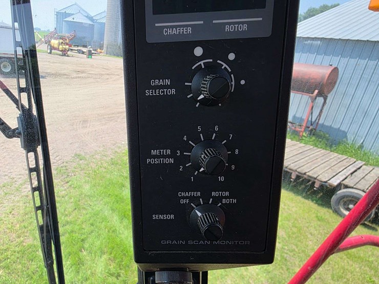 2002-case-ih-2388-image-83