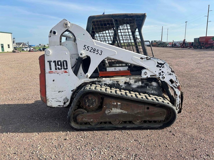 2005-bobcat-t190-image-5