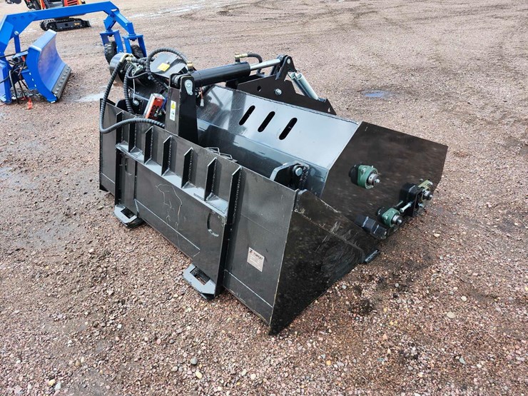 2025-topcat-skid-steer-landscape-rake-image-3