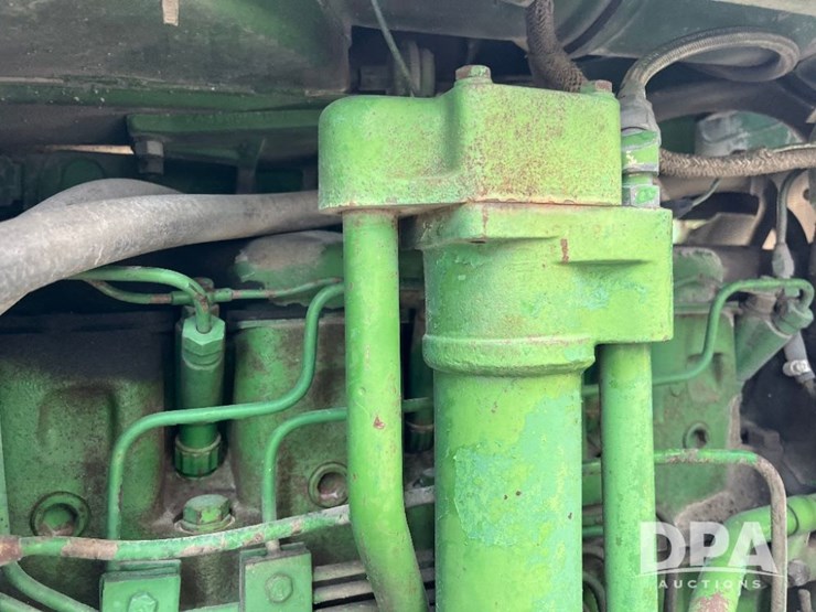 john-deere-4620-image-36