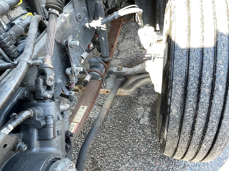 2015-peterbilt-579-image-67