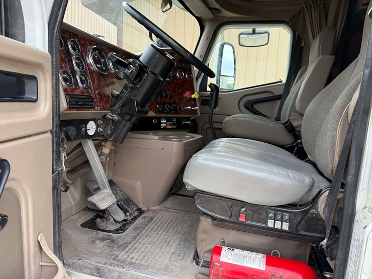 2006-international-9200i-image-57