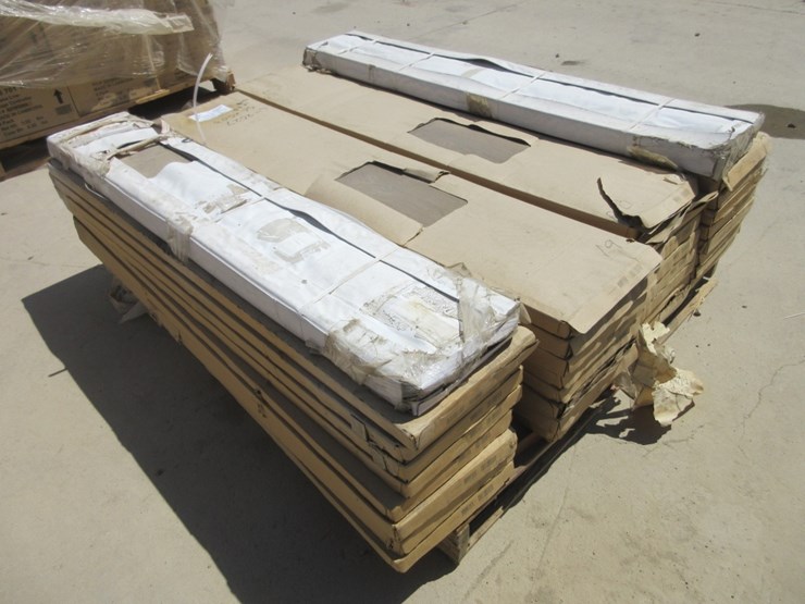 lot-of-approx-34-boxes-misc-vinyl-flooring-image-3