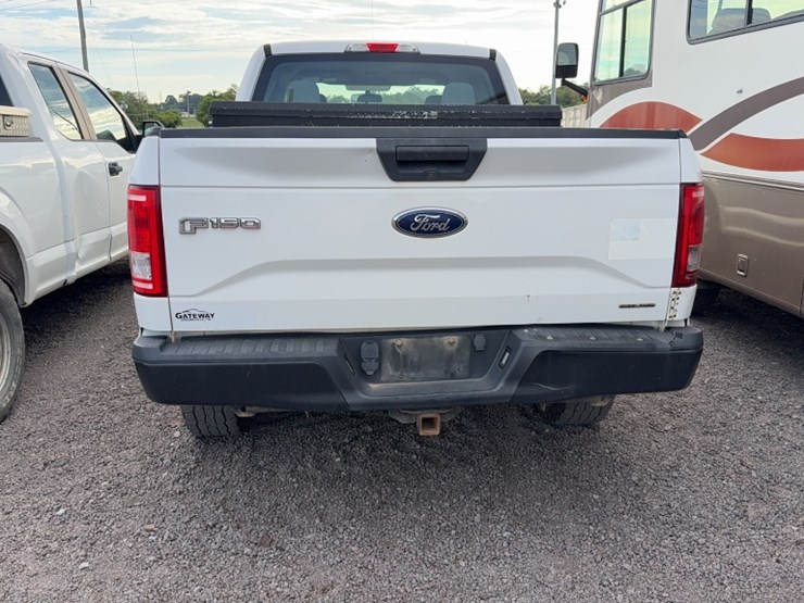 2015-ford-f150-image-10
