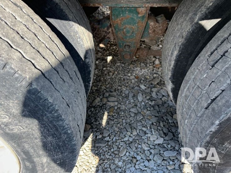 2014-b-b-dry-tender-trailer-(jn2475,-unit-30221)-image-46