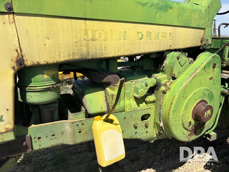 john-deere-730-image-15
