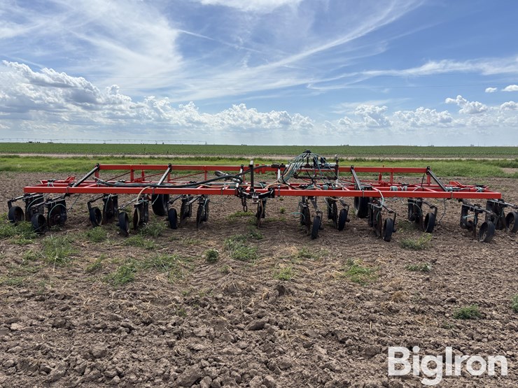shop-built-fertilizer-side-dressing-bar-image-6