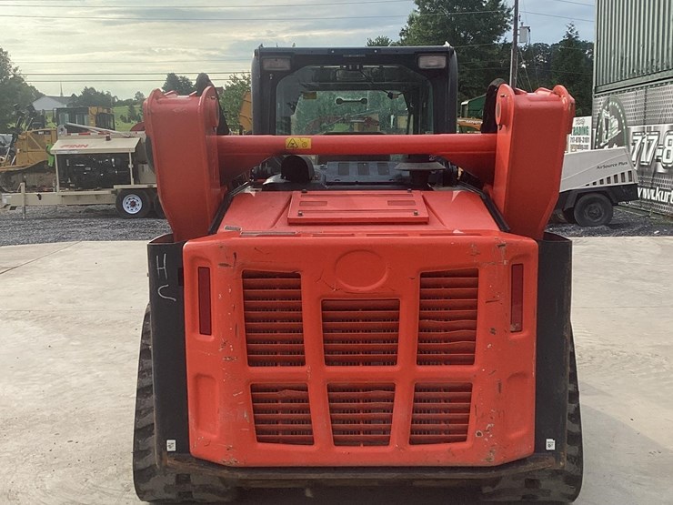 2021-kubota-svl97-2-image-4