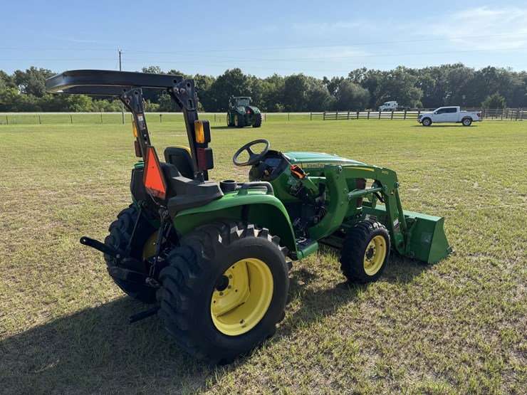 john-deere-3025e-image-7