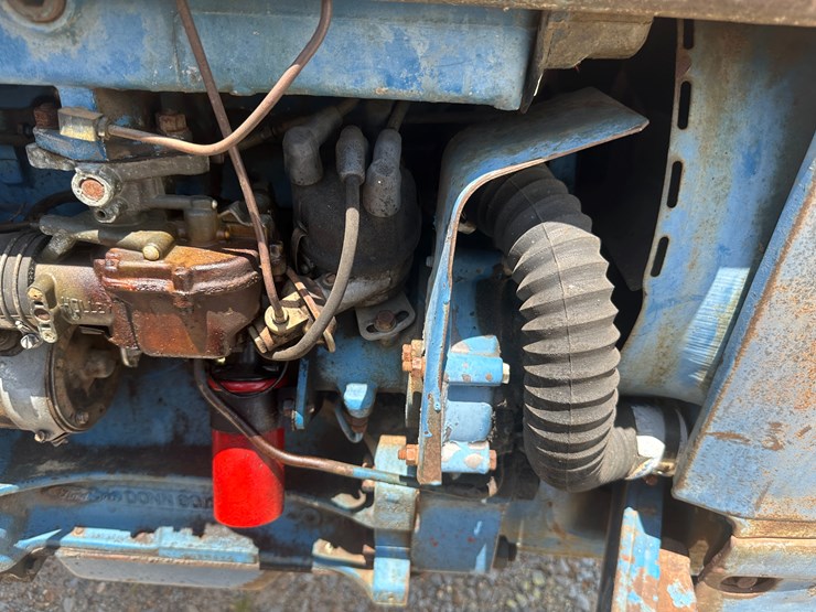 ford-3000-image-32