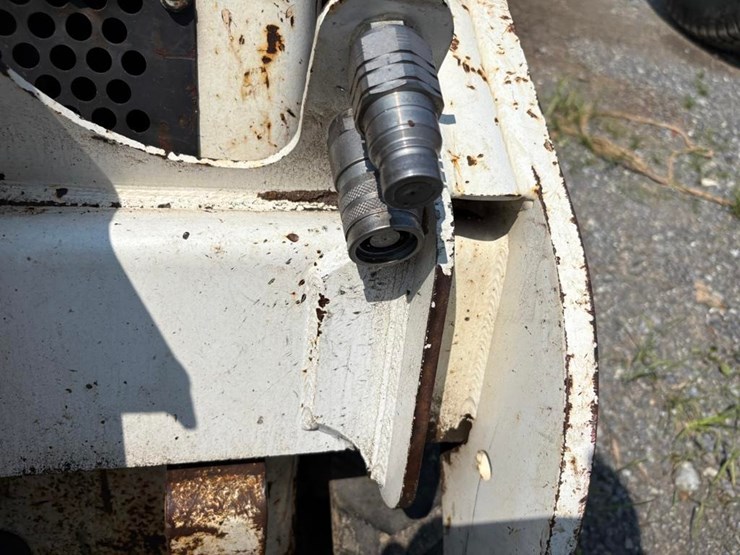 2017-bobcat-mt85-image-18