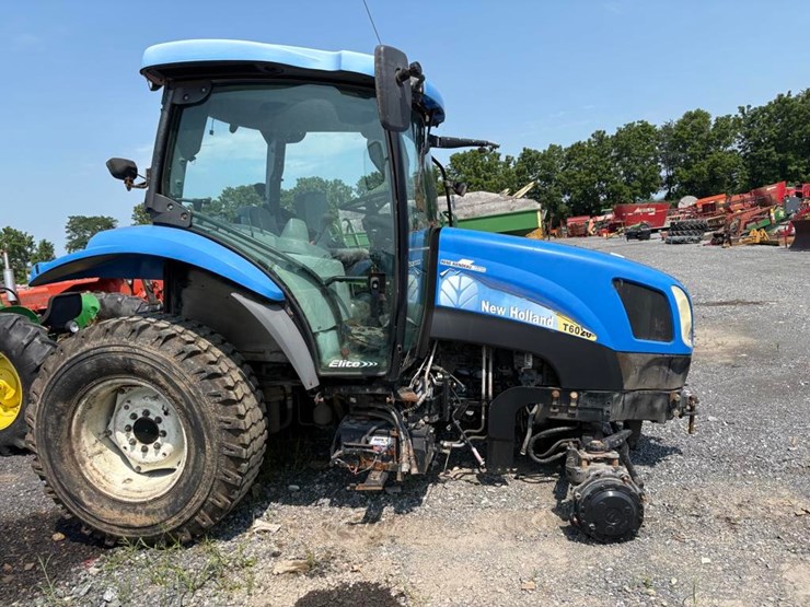 new-holland-t6020-image-3