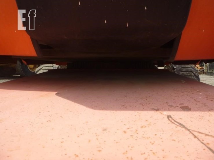 2013-jlg-600aj-image-18