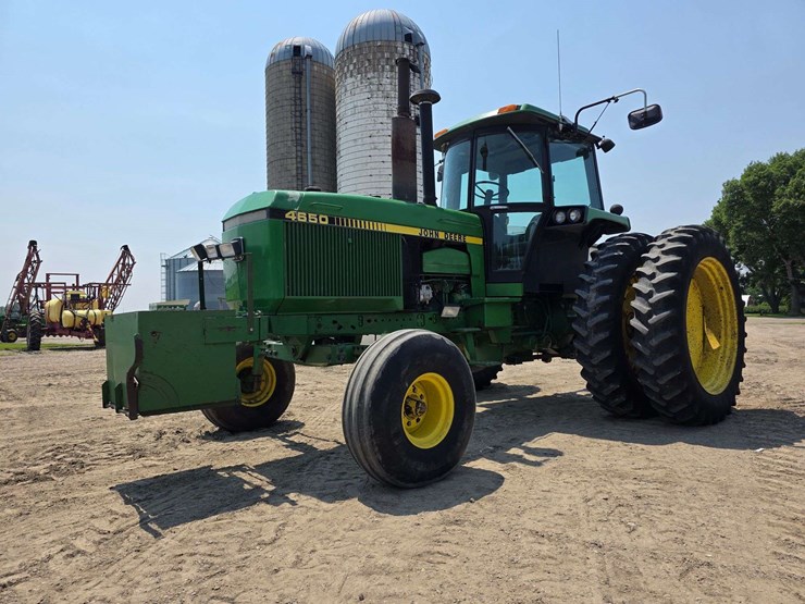 1988-john-deere-4650-image-47
