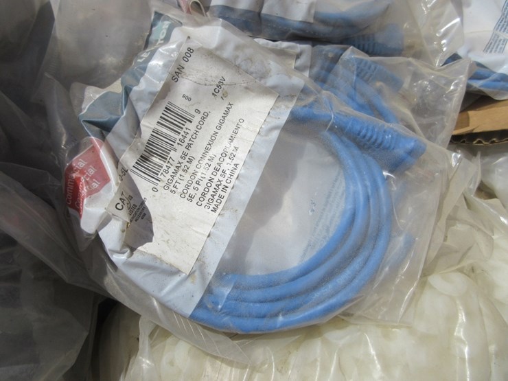 lot-of-misc-items,-image-11