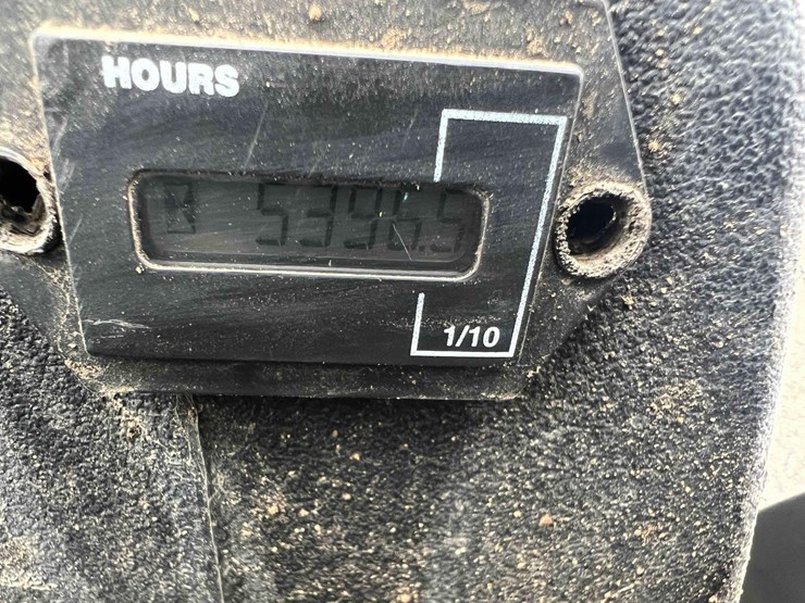 john-deere-1445-image-19
