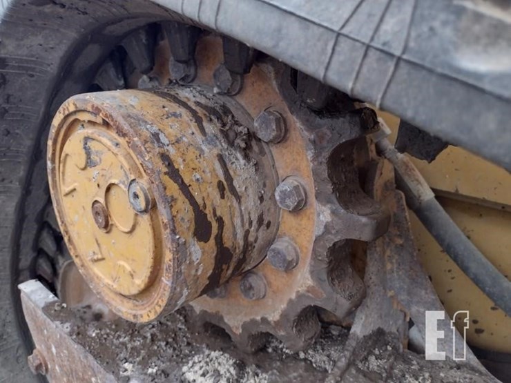 2012-caterpillar-259b3-image-29