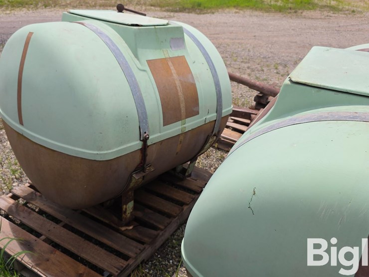 walsh-saddle-tanks-w/mounting-brackets-image-8