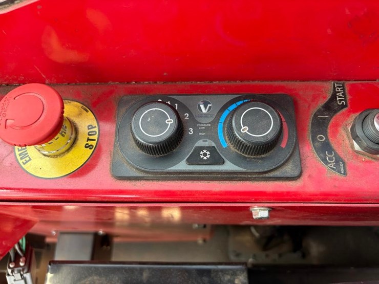2022-lamtrac-ltr6160t-image-37