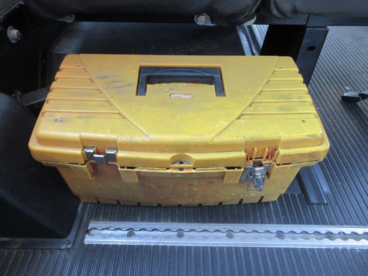 2011-ford-e450-sd-image-13