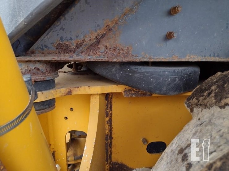 2008-deere-310sj-image-26