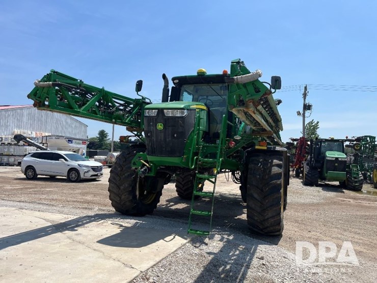 2020-john-deere-r4045-image-3