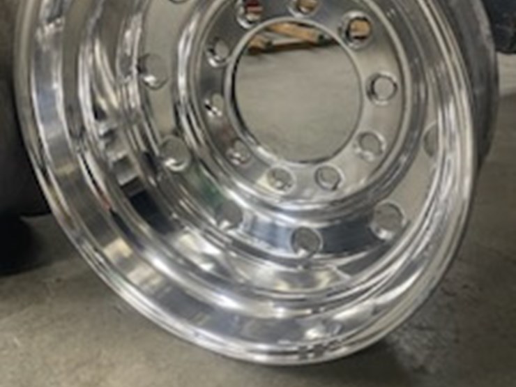 (4)-alcoa-truck-rims-(lt1367)-image-6