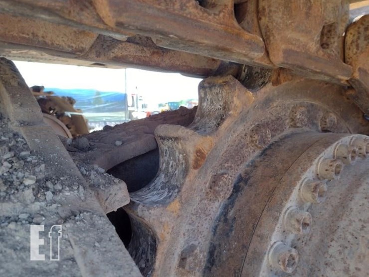 2011-caterpillar-336e-image-34