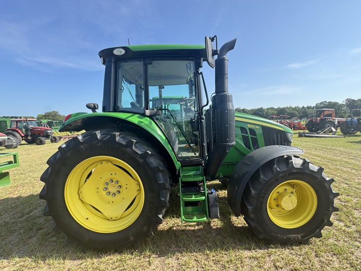 2020-john-deere-6120m-image-5