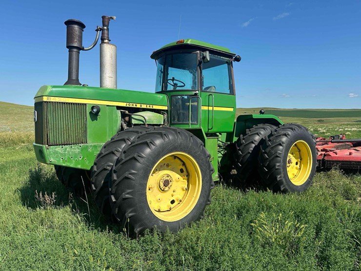 john-deere-8430-image-1