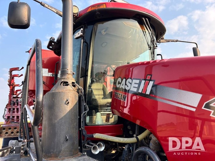 case-ih-titan-4530-image-29