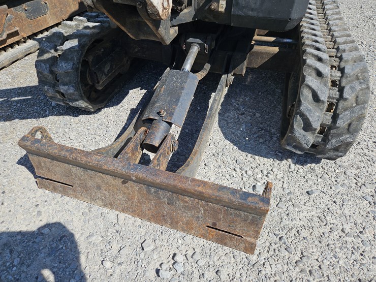 2015-bobcat-418-image-5