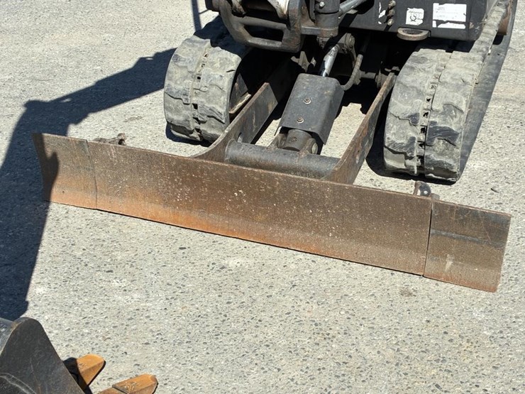 2020-bobcat-e20-image-5